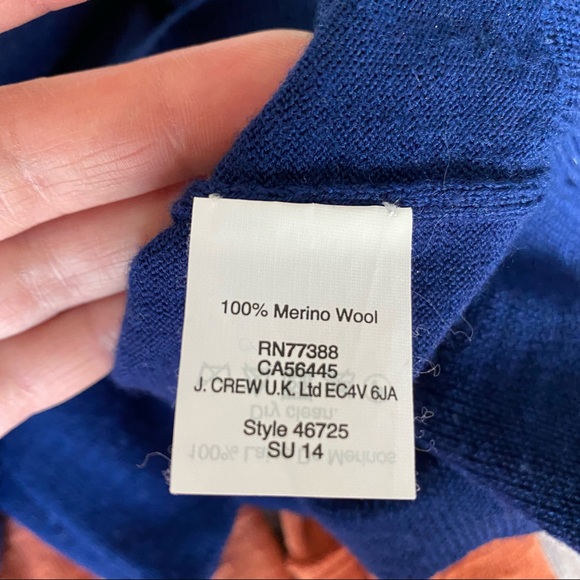 J.Crew Navy Merino Wool Tippi Crewneck Sweater Size Small, 3/4 length sleeve - Picture 4 of 7